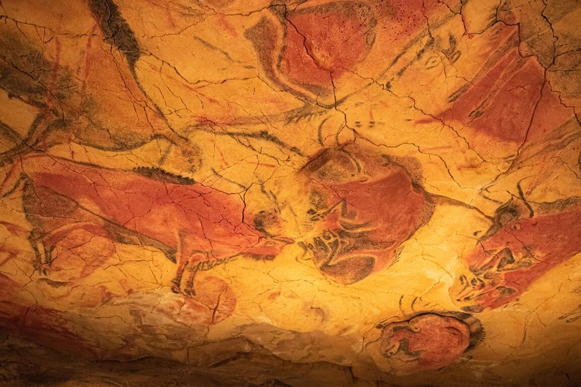 Descubre el Arte Rupestre Paleolítico Superior en las Cuevas de ...